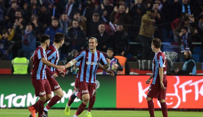 Trabzonspor 2017'ye damga vurdu