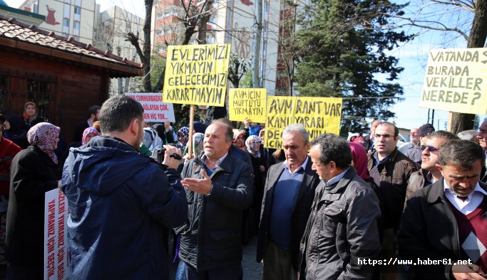 Rizeliler yine sokağa döküldü