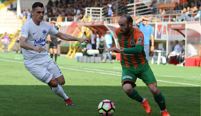 Alanyaspor Kasımpaşa'yı rahat geçti