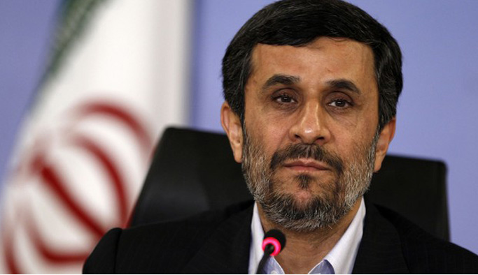 Ahmedinejad adaylık başvurusunda bulundu