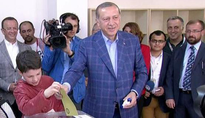 Cumhurbaşkanı Erdoğan'ın sandığından 'Evet' çıktı!