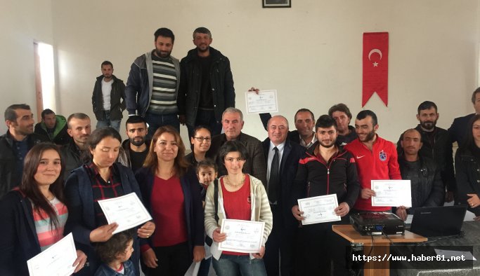 Ardanuç'ta Genç Çiftçi Projesi tanıtıldı