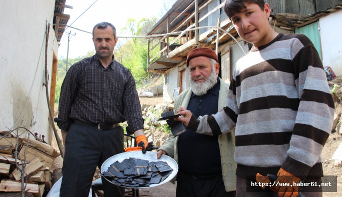 Yaşlı adam yangında herşeyini kaybetti