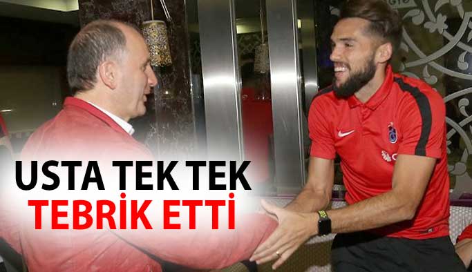 Usta'dan futbolcu ve teknik heyete tebrik