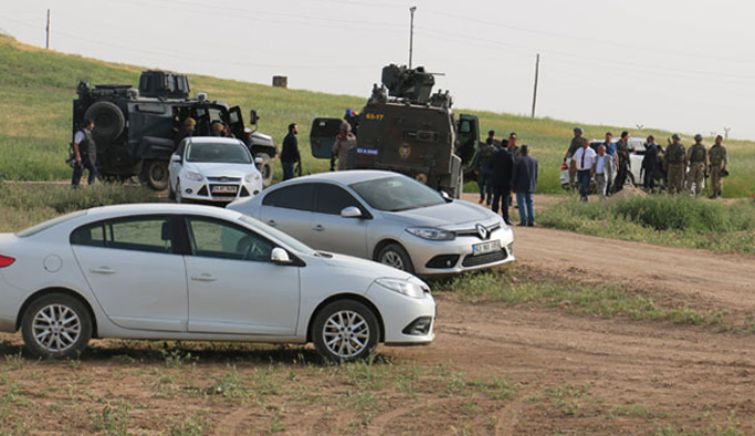 Sınırında YPG'lilerle çatışma