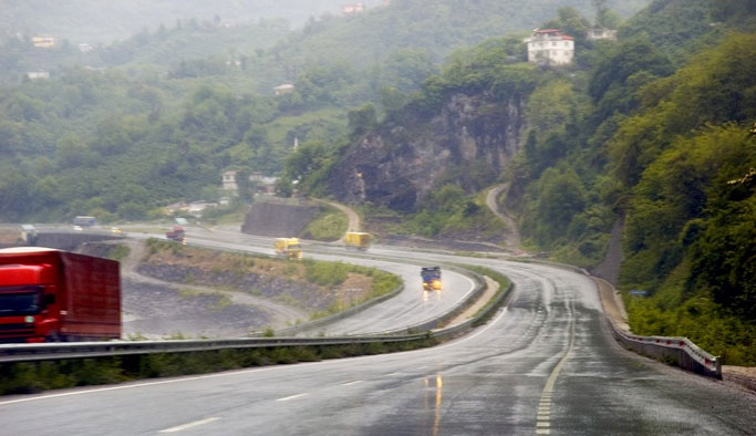 Karayolları Giresun'daki yol için uyardı