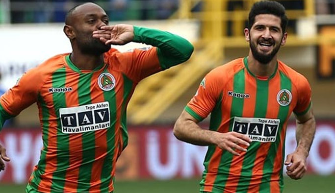 Vagner ve Emre Akbaba için şok fiyat!