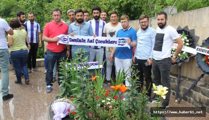 Kazım Koyuncu 12. ölüm yıldönümünde mezarı başında anıldı