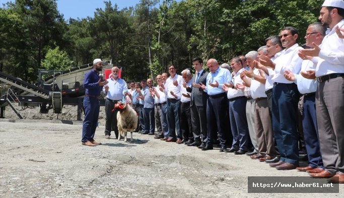 Vali'den imamlara bir garip çağrı: Dua edin yağmur yağmasın!