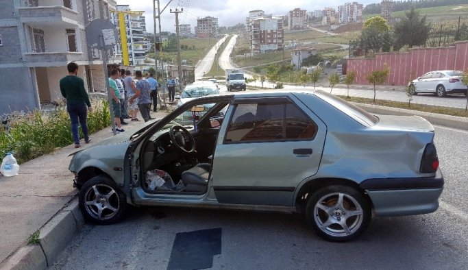 Kaza yapıp kaçtı, yine kaza yapıp yaralandı