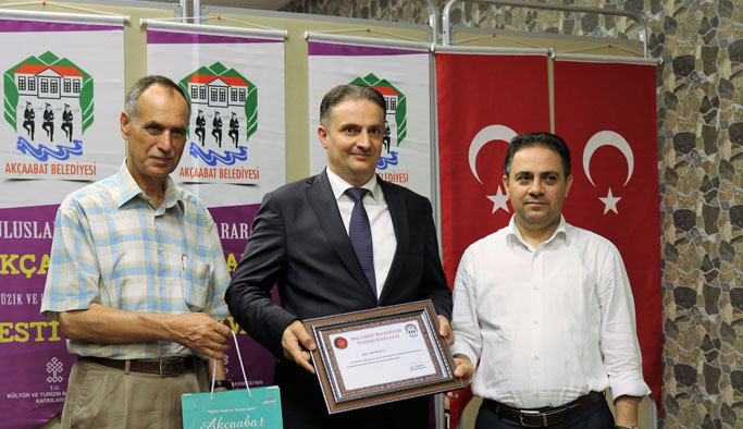 Akçaabat Festivali için plaket töreni