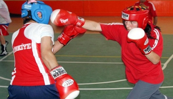 Dünya Kadınlar Boks Şampiyonası Trabzon'a gelebilir