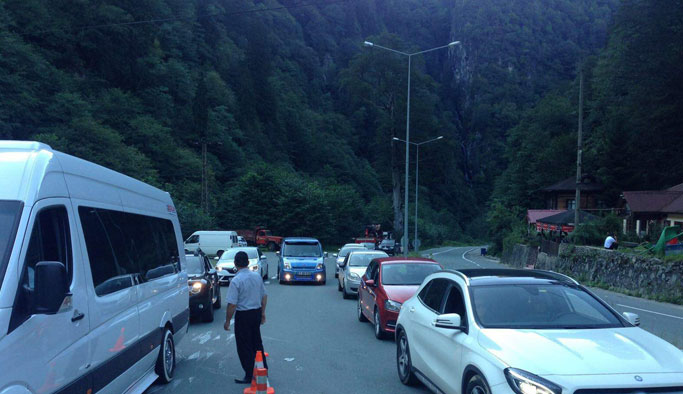 Ayder Yayla yolu çözüm bekliyor