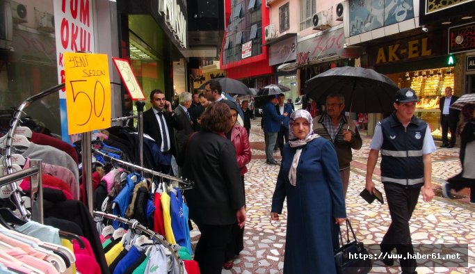 Rize Belediyesi kaldırım işgallerine savaş açtı 