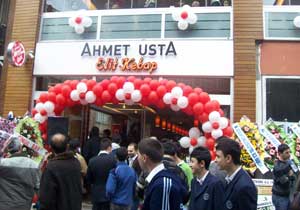 Ahmet Usta Trabzonda açıldı