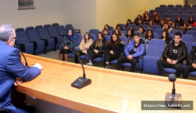 Savcıdan liselilere uyarı: Tanımadıklarınızla sosyal medyada yazışmayın