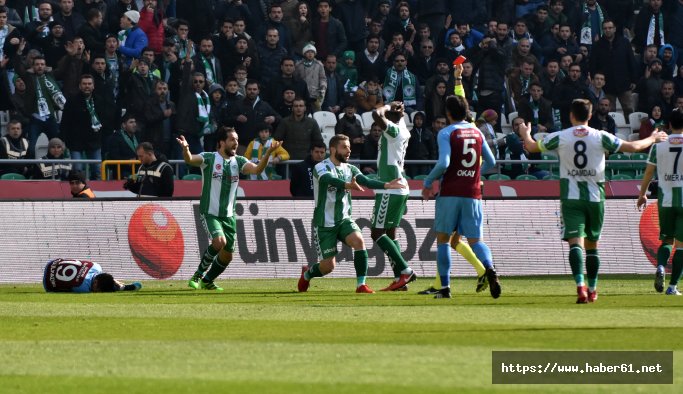 Abdulkadir yürekleri ağızlara getirdi! Kırmızı kart...