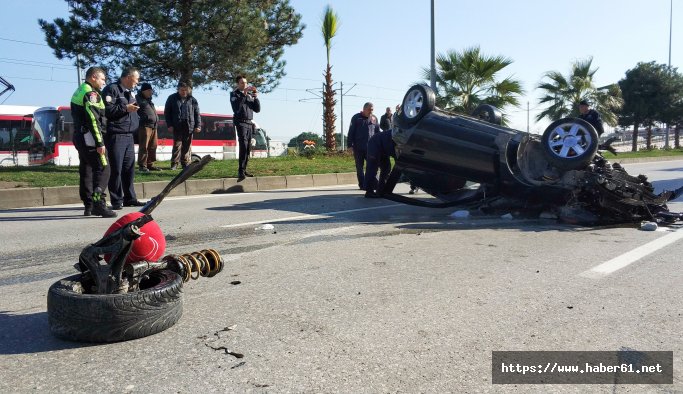 Takla atan otomobili bırakıp kaçtılar - Samsun haberleri