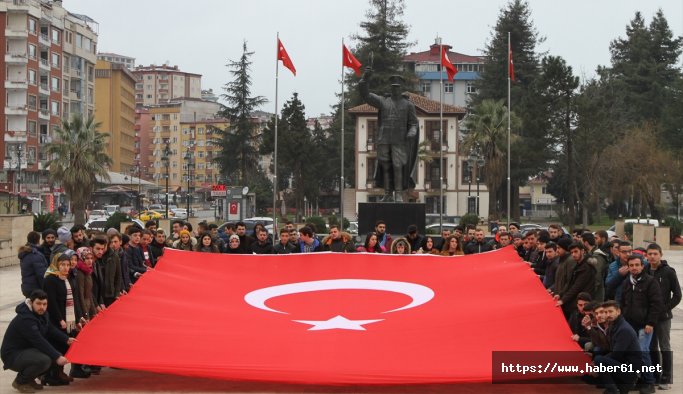 AK Partililerden gönüllü askerlik için imza kampanyası