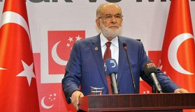 "Tarihimizin en sıkıntılı dönemlerinden birini yaşıyoruz"