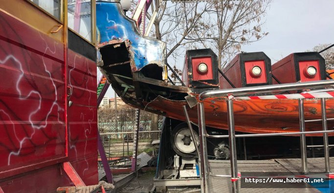 Lunaparkta dehşet anları... Gondolun kolu koptu