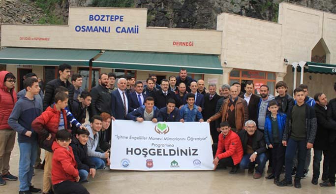 Trabzon'da “İşitme Engelliler Manevi Mimarlarını Öğreniyor” projesi