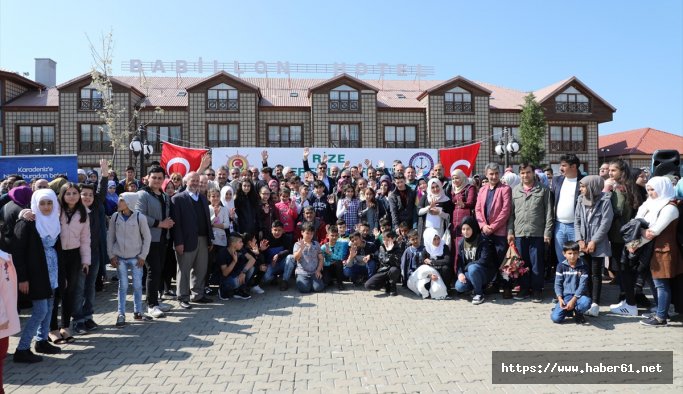 Afrinli çocuklar Rize'de