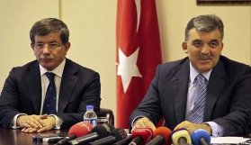 Abdullah Gül ve Davutoğlu dün görüştü