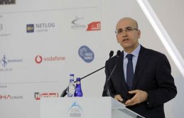 Mehmeh Şimşek: "Merkez Bankası'nın geç de olsa güçlü bir adım attı"