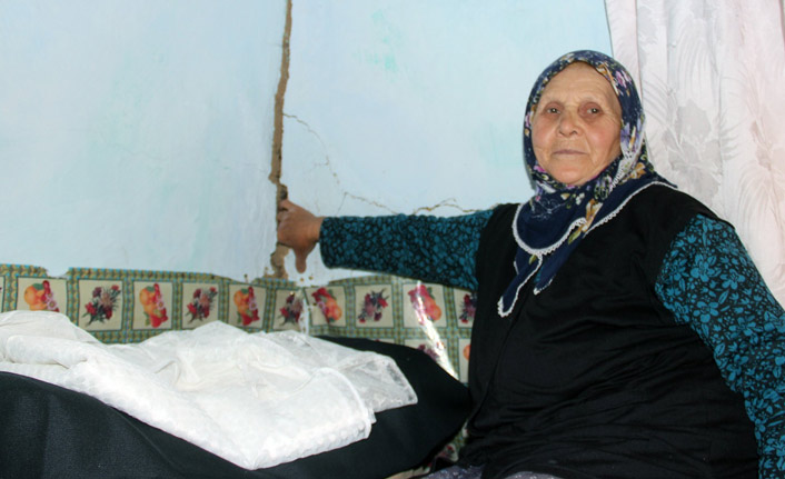 Heyelanlı sahada ölümle burun buruna yaşam