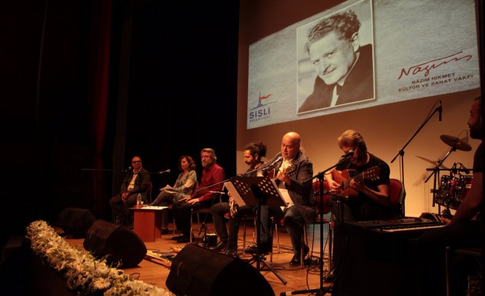 Şair Nazım Hikmet  vefatının 55. yılında anıldı