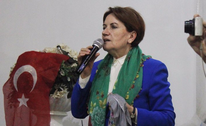 Akşener: Kim çemkiriyorsa bilin ki ağır kallavi FETÖ'cüdür