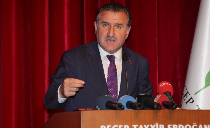 Bakan Bak: Türk spor camiası Erdoğan Demirören’e çok şeyler borçlu