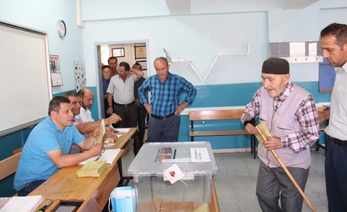 Amasya’da seçmen sandık başında