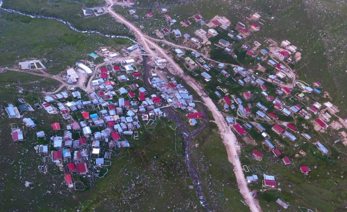 Rize'de vatandaşlar imar barışı için sıraya girdi