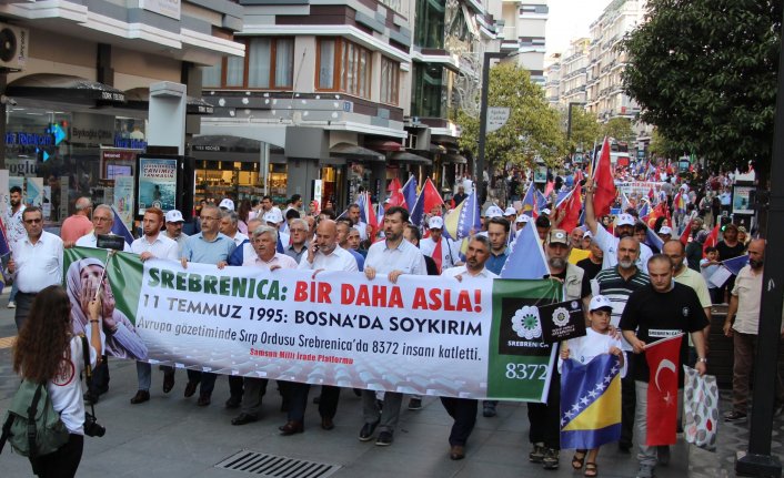 Srebrenitsa katliamı için yürüdüler