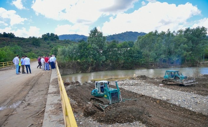 Ünye’de sel afetinin yaraları sarılıyor