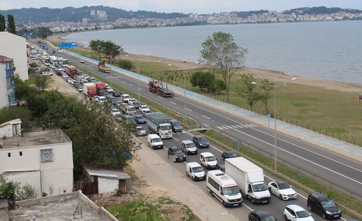 Karadeniz'de trafik yoğunluğu