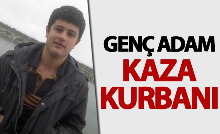 Rize’de Çayeli İlçesinde Yolun karşısına geçerken araç çarptı.