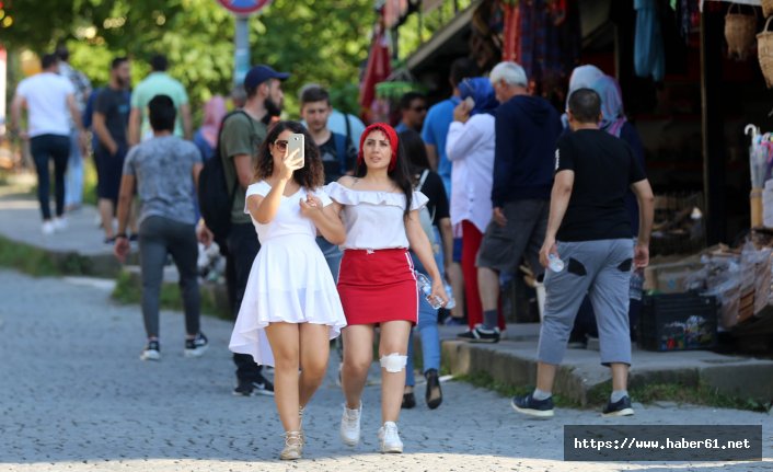 Ayder'e turist akını