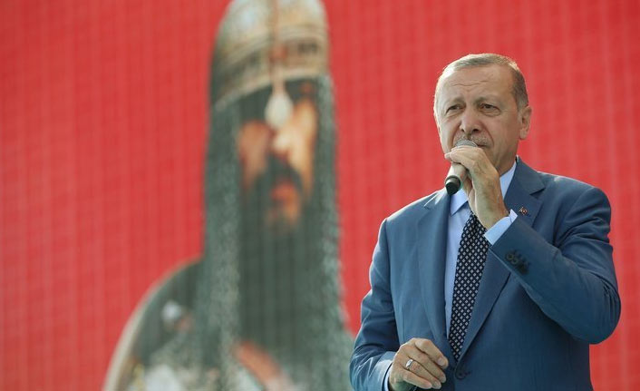 Erdoğan: İçimizdeki bazı gafiller sanıyorlar ki...