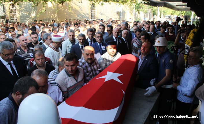 İntihar eden PMYO müdürü toprağa verildi