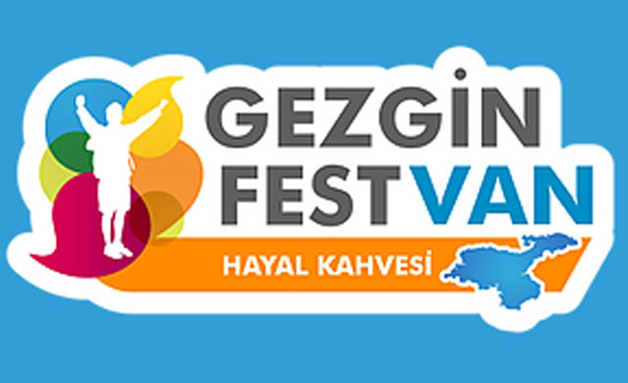 Festivale ilk gün 20 bin kişi katıldı