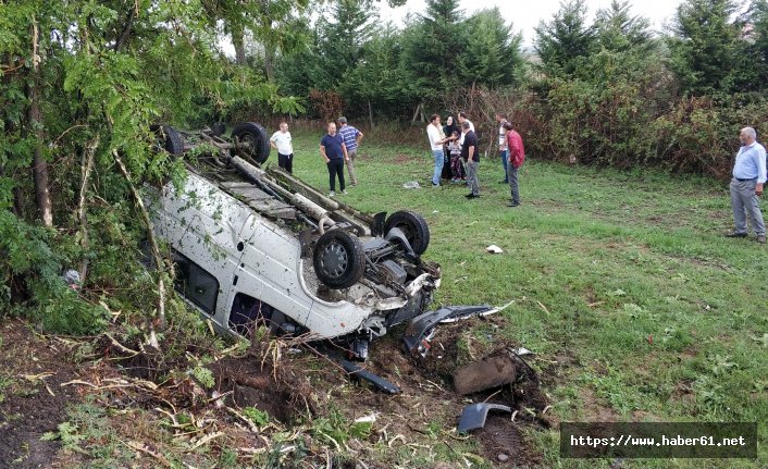 Direksiyon başında eşiyle tartışırken kaza yaptı: 5 yaralı 