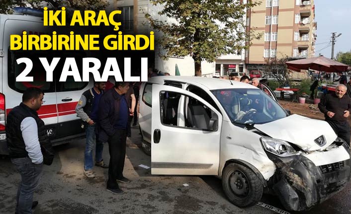 İki Araç birbirine girdi - 2 yaralı