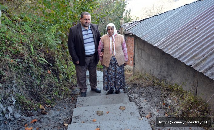 Görme engelli vatanda yol isteği yerine getirildi