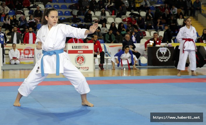 Türkiye Karate Şampiyonası Rize’de başladı