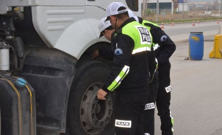 Kış lastiği denetimleri başladı