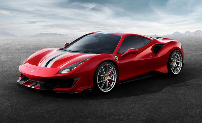 "Yılın Süper Otomobili" Ferrari 488 Pista oldu