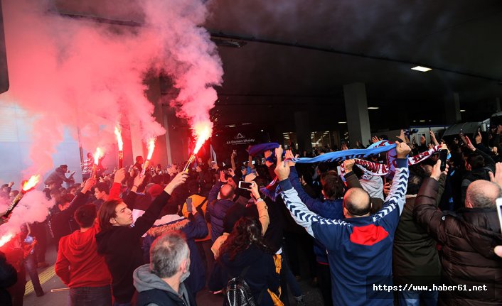 Trabzonspor İstanbul'da coşkuyla karşılandı